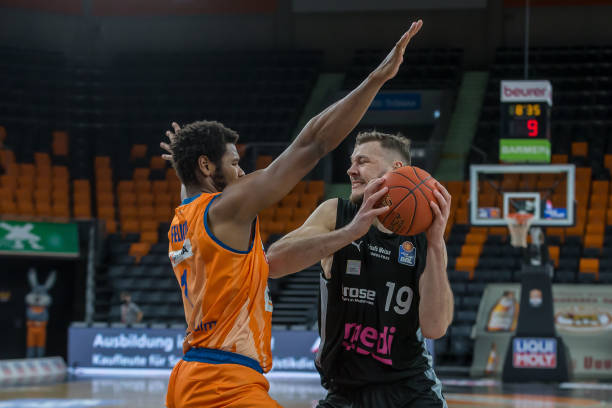 奋精神的良 奋精神的良