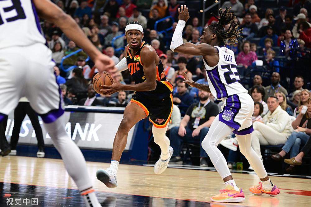 充满斗志的 充满斗志的