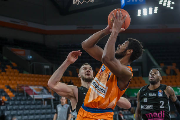 钢铁长城 钢铁长城